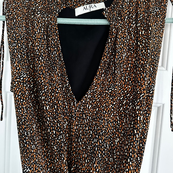 Midi Dress Brown & Gold  – Flattering Fit, Ruffle Hem – Size Small - Picture 4 of 5